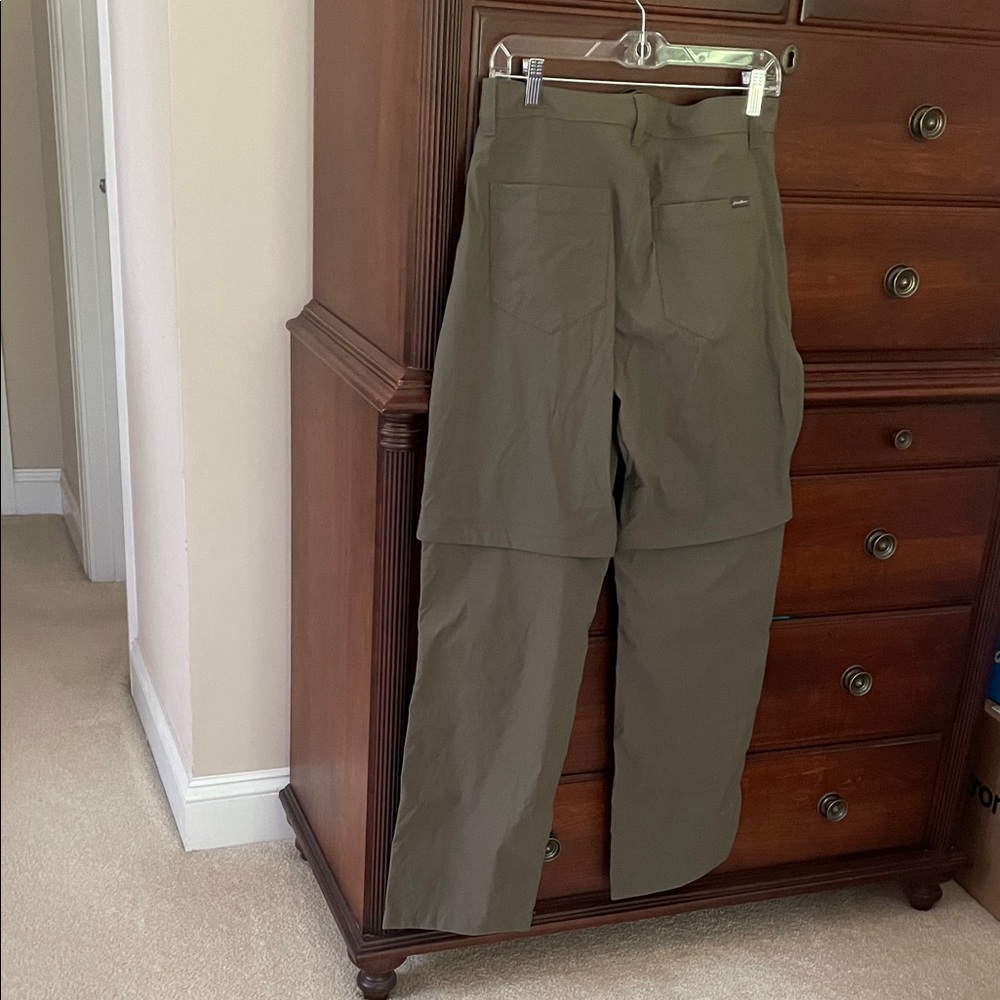 Eddie Bauer Men's Khaki pants/shorts - Picture 5 of 6